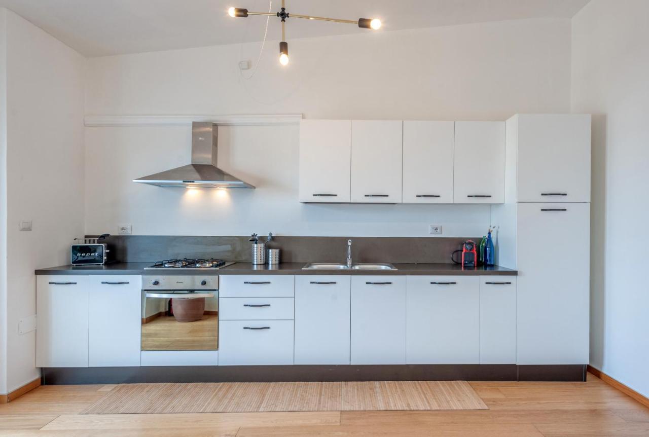 Luxus P4T Family 3 Bedroom With Pool, Tennis Court And Sauna 브린디시 외부 사진