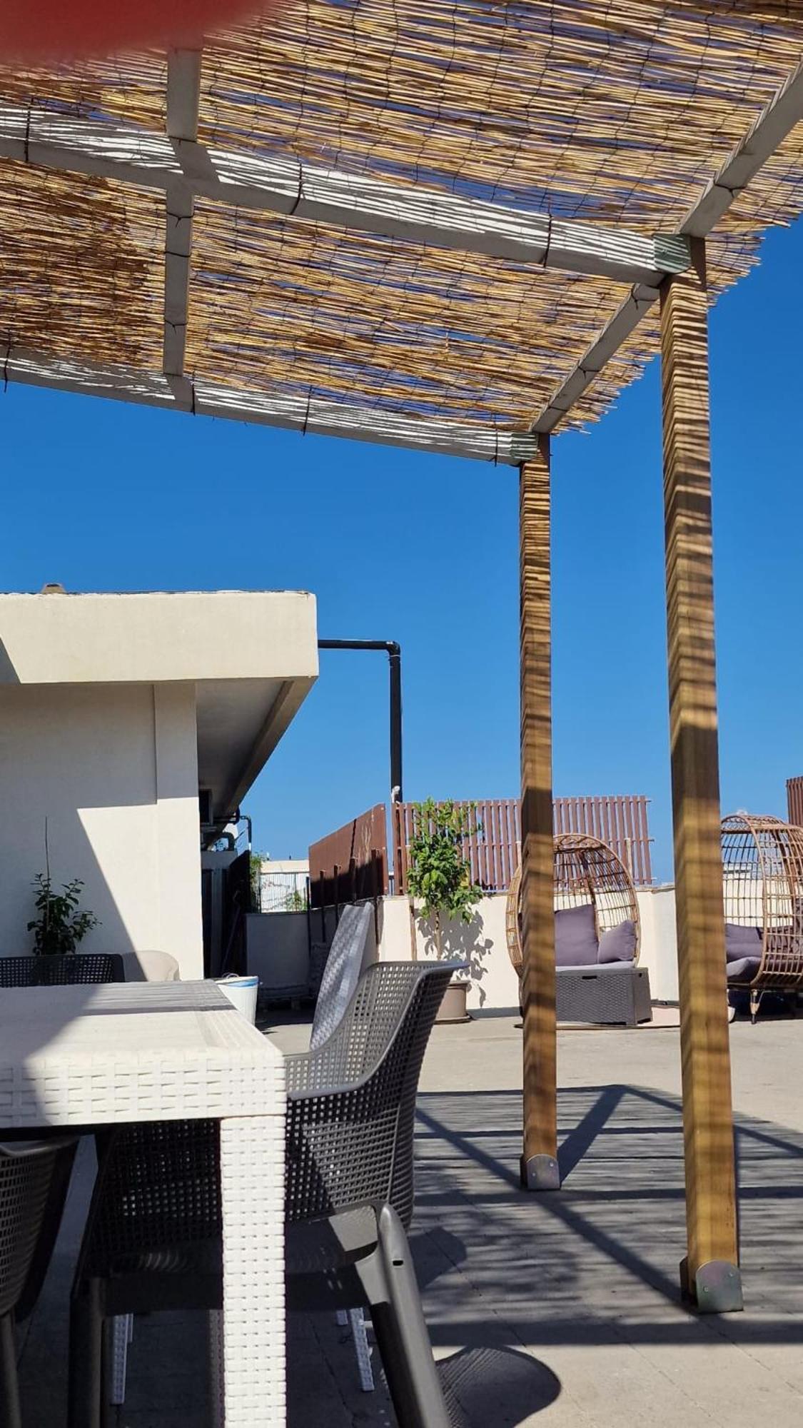 Luxus P4T Family 3 Bedroom With Pool, Tennis Court And Sauna 브린디시 외부 사진